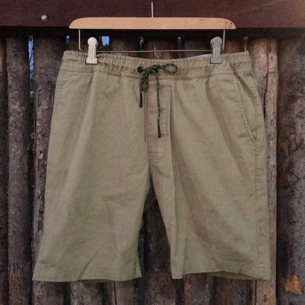 Walking shorts
